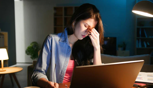 Too Much Screen Time? Improve Your Eye Health Naturally